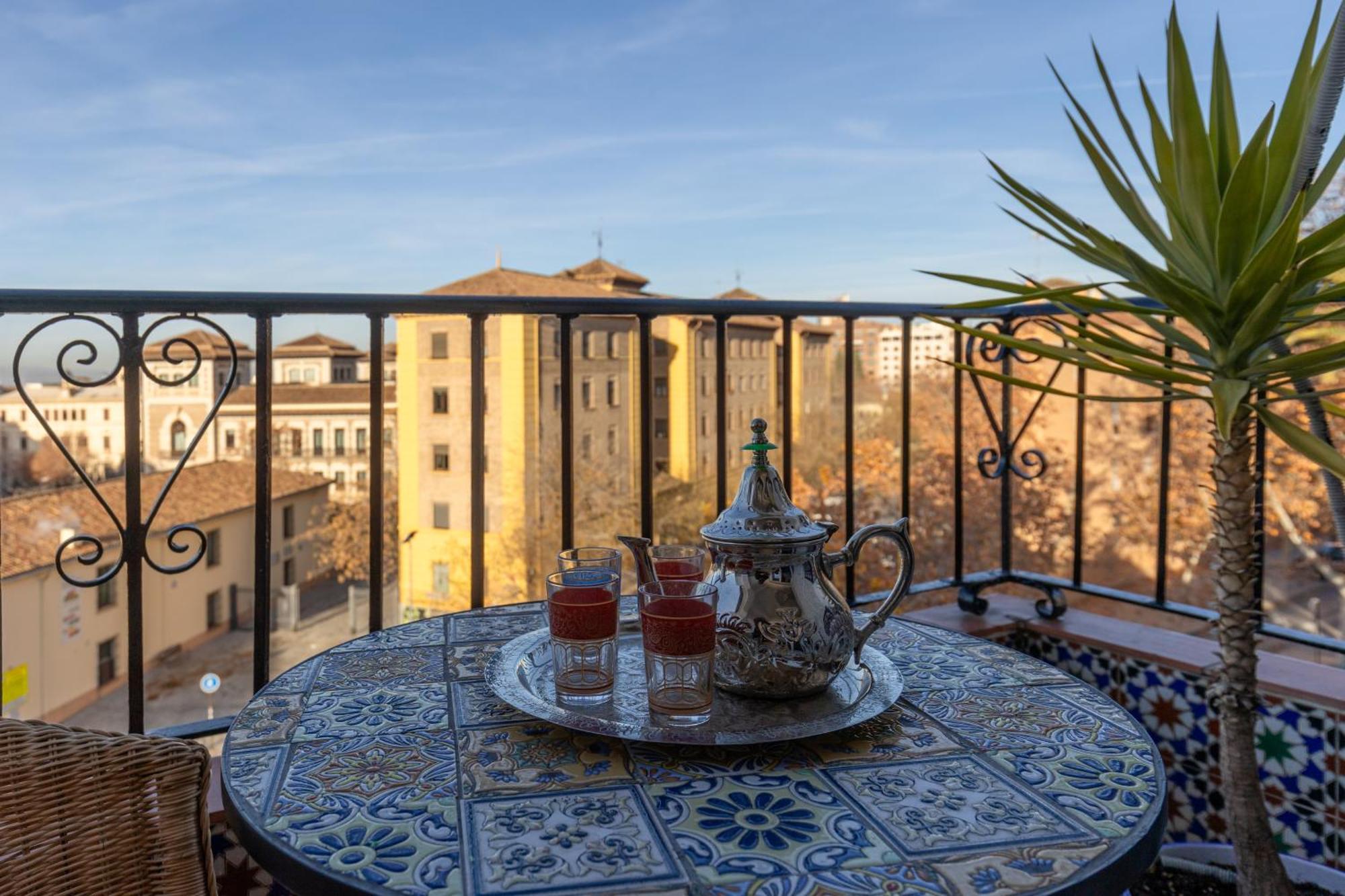 Piso Arco De Elvira Plaza Del Triunfo Leilighet Granada Eksteriør bilde